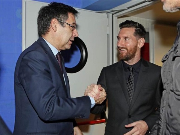Ban lãnh đạo Barca bắt đầu chia rẽ vì Messi