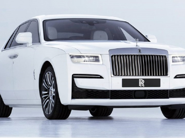 Rolls-Royce Ghost 2021 trình làng với loạt điểm nhấn ấn tượng
