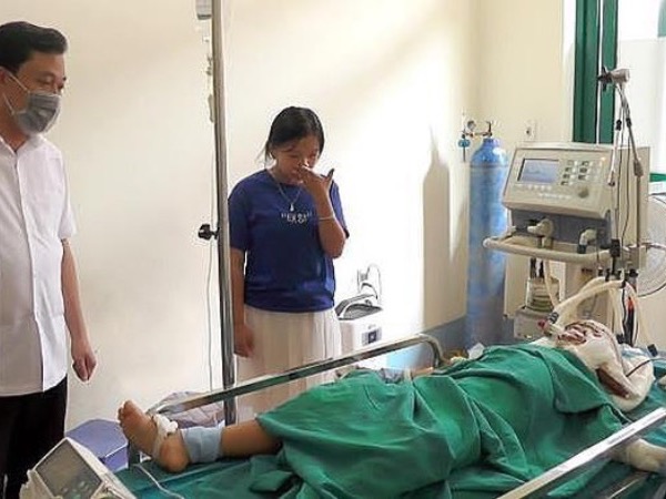 Vụ phát hiện bé trai 5 tuổi cùng ông nội gục trên vũng máu: Bất ngờ danh tính nghi phạm