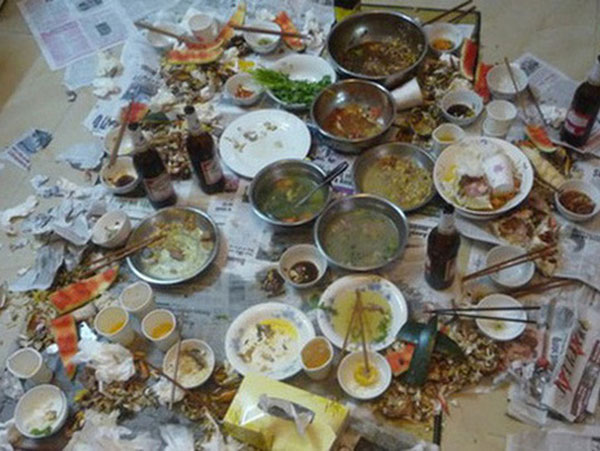 Vừa lần đầu ra mắt, thanh niên đã khiến bố vợ tương lai 'mất hết sĩ diện' và cái kết cảnh tỉnh hội con trai