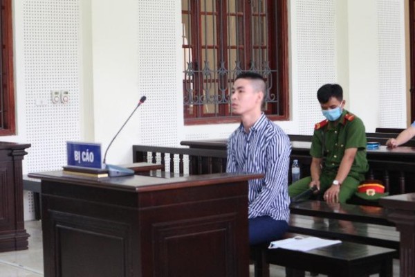 Kẻ cầm đầu đường dây mạo danh công an, nhân viên viễn thông lừa đảo hơn 3,4 tỉ hầu tòa