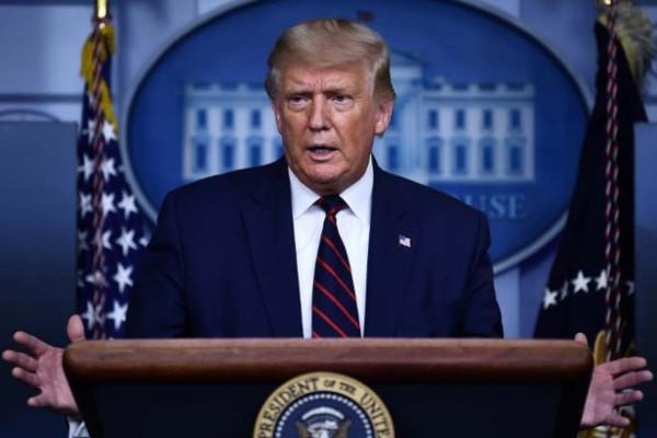 Tổng thống Trump ra lệnh ngừng đào tạo chống phân biệt chủng tộc