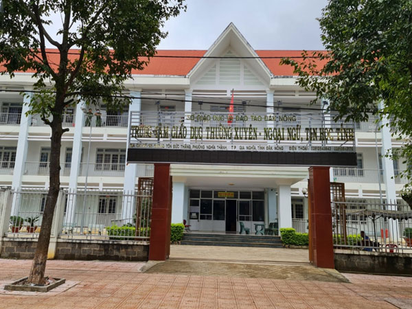 Đang làm bài thi, một cán bộ thanh tra tỉnh đột quỵ tử vong