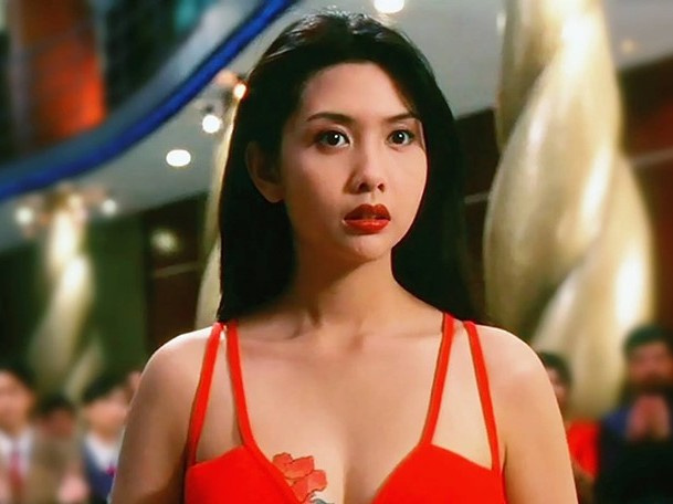 Cuộc sống hiện tại của 'minh tinh được khao khát nhất Hong Kong'