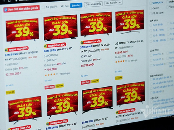 Giá TV tại Việt Nam đồng loạt giảm sốc tới 50%