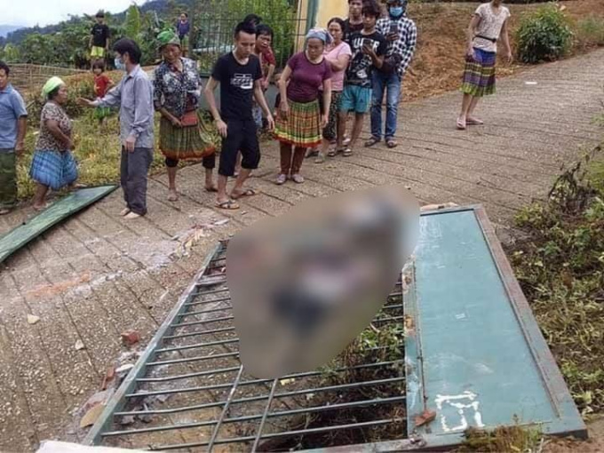 Lào Cai xác định nguyên nhân sập cổng trường khiến 6 học sinh thương vong