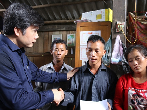 Nén nỗi đau mất con, người cha nói lời gan ruột về chuyện cổng trường