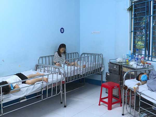 Nguyên nhân khiến 26 trẻ ở chùa Kỳ Quang 2 bị ngộ độc