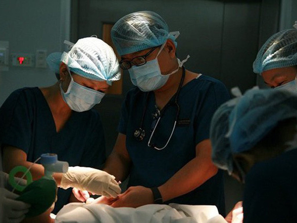Trái với tin Reuters, Vingroup khẳng định không có kế hoạch bán Vinmec và Vinschool