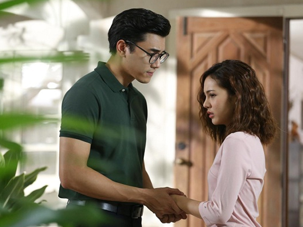Cô vợ si tình bỗng đưa đơn ly hôn khiến chồng bật cười thách thức, song 2 tuần sau nhìn bức ảnh trên facebook cô đăng mà anh run rẩy đánh rơi cả điện thoại
