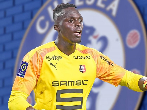 Chelsea chuẩn bị đón tân binh thứ 7, thủ thành mới thay Kepa