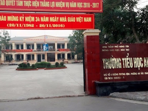 Phụ huynh tố cô giáo bắt con úp mặt vào tường vì không học thêm, suốt 1 năm trời thường xuyên phải đón con giữa tiết: Sở GD-ĐT chính thức lên tiếng