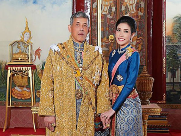 Cuộc sống bên 22 thê thiếp của vua Thái Lan