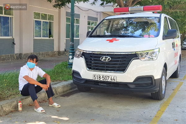 Ông Đoàn Ngọc Hải và xe cứu thương lần đầu đến Đà Nẵng: 'Tôi rất sợ người dân hiểu lầm mình lợi dụng để kiếm tiền, nổi tiếng'