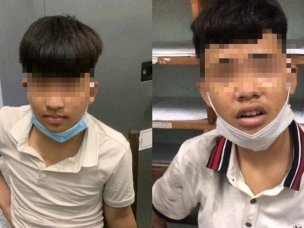Nhóm thiếu niên đêm khuya đem dao đi thanh toán nhau, chém luôn cả công an