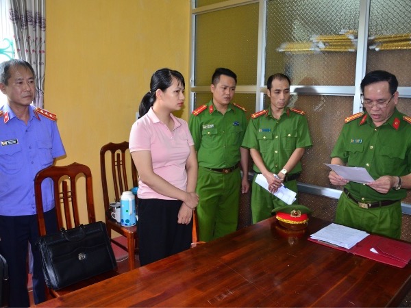 Tham ô tài sản gần 2 tỷ đồng, nữ kế toán bị khởi tố