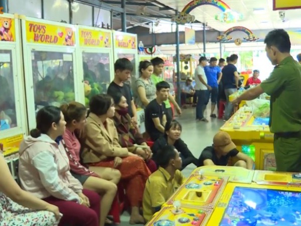 Triệt phá ổ đánh bạc game bắn cá ở Nhà văn hóa thanh thiếu nhi