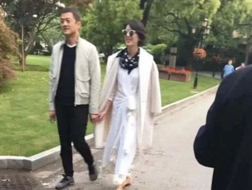 'Lệnh Hồ Xung' Lý Á Bằng chia tay bạn gái lâu năm