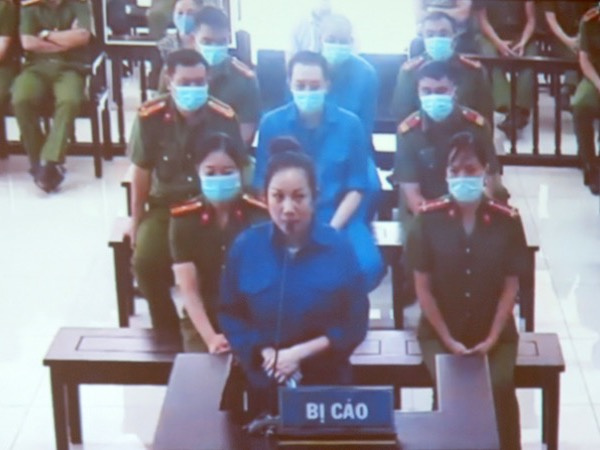 Vợ Đường 'Nhuệ' khai không đe dọa Hội đồng đấu giá