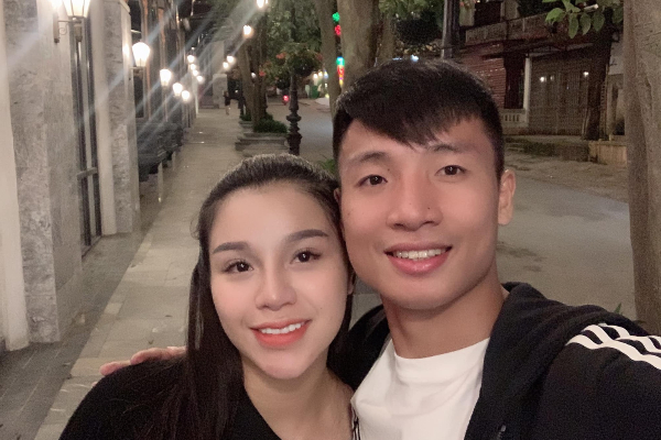 Khánh Linh lần đầu lên tiếng về vụ nhận 'single mom', hé lộ mối quan hệ giữa mẹ đẻ với Tiến Dũng