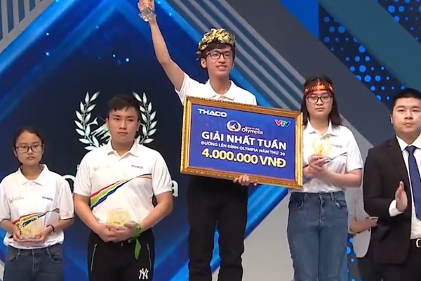 Ơn giời! Sau 20 năm, cuối cùng Đường lên đỉnh Olympia đã tăng tiền thưởng khủng cho Nhà vô địch