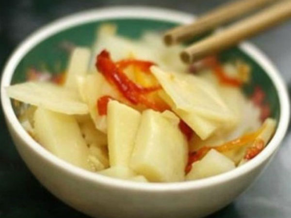 Đậy vung khi nấu măng - sai lầm tai hại nhiều người mắc