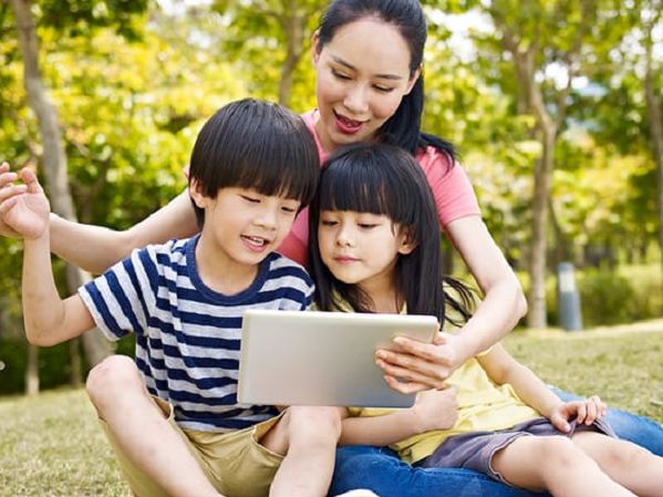 Từ vụ bé gái 11 tuổi mất tích trong đêm: Đừng bỏ qua những lời khuyên dưới đây nếu muốn bảo vệ con khỏi tác hại của mạng xã hội