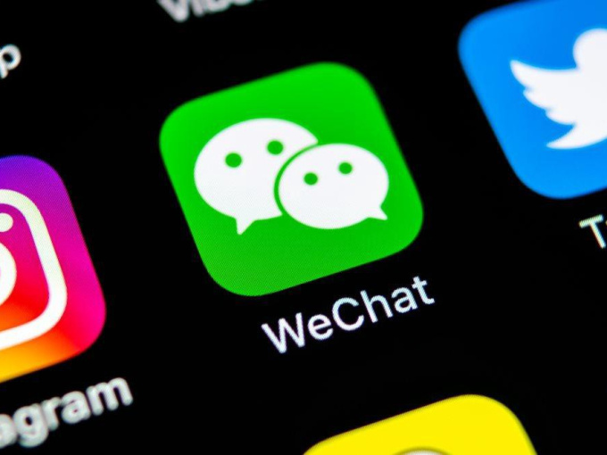 Người Mỹ gấp rút tải Wechat trước khi lệnh cấm được ban hành