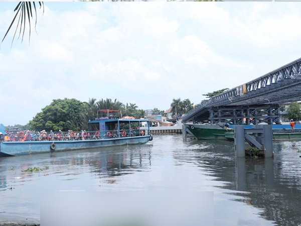 Cận cảnh cây cầu thay thế bến phà cuối cùng trong nội thành Sài Gòn