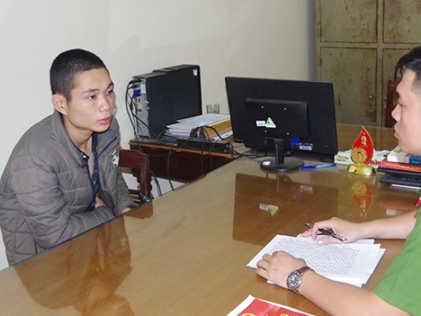 Nháy đèn pha khiêu khích nhau, một người bị đâm tử vong