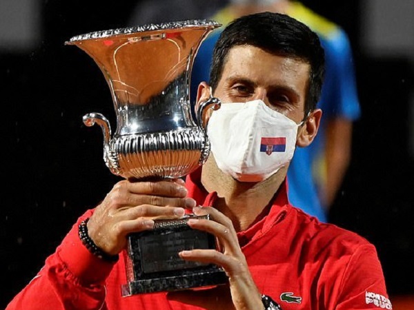 Qua mặt Nadal, Djokovic lập kỷ lục vô địch Masters 1000