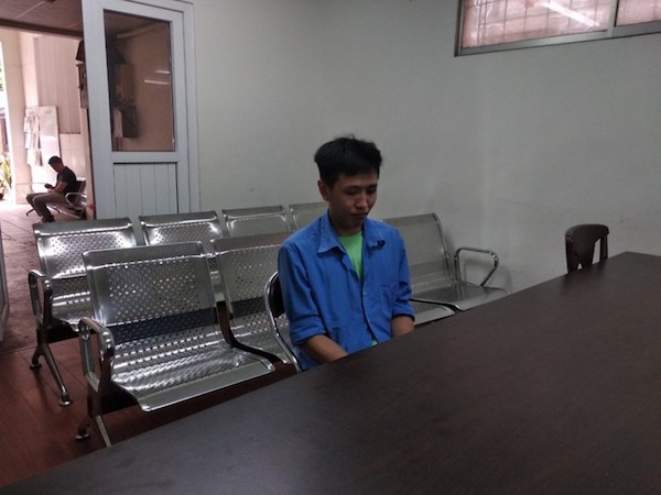 Yêu chị nhưng khiến em 14 tuổi có bầu