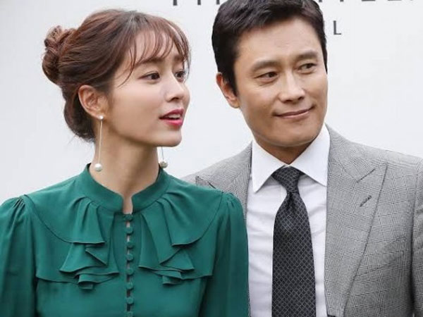 Từng gây chấn động Kbiz vì scandal ngoại tình tống tiền, Lee Byung Hun trong mắt vợ minh tinh giờ ra sao?
