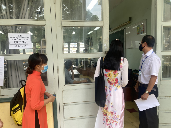 TP.HCM phát hiện 3 giáo viên thi tuyển viên chức bằng giấy tờ giả
