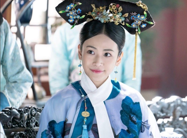 Vị phi tần bí ẩn cuối thời nhà Thanh: Lai lịch không rõ ràng, bị giáng chức 2 lần nhưng vẫn nhàn nhã ở hậu cung qua 4 đời Hoàng đế