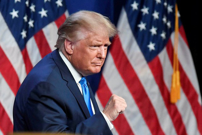 Trump tự cho mình điểm A+ về Covid-19 mặc dù 200.000 người chết