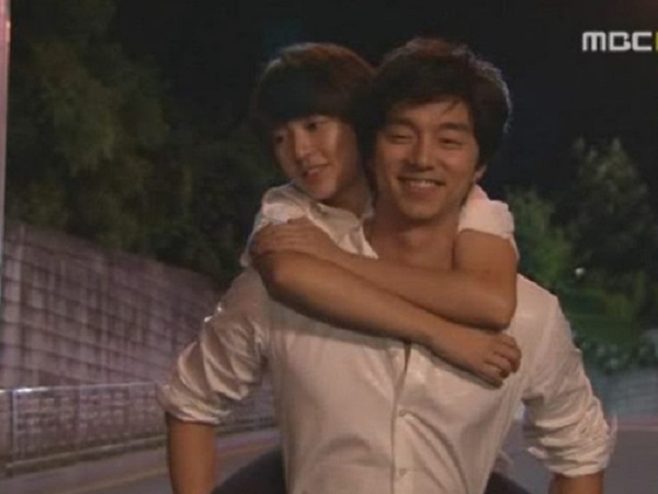 Suýt chút Tiệm Cà Phê Hoàng Tử đã không tồn tại: Gong Yoo 'chê' phim ngớ ngẩn như tiểu thuyết trên internet