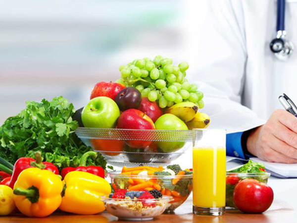 Người bệnh ung thư nên ăn thế nào?