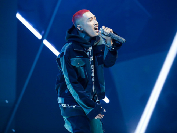King Of Rap: Bất ngờ với bản Rap Hoa Nở Không Màu, thí sinh Rap nhạc Trịnh được book show ngay tại sân khấu