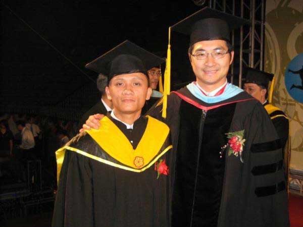 Trường Đại Học Tôn Đức Thắng nói gì về việc giảng viên bị Công an mời lên làm việc?