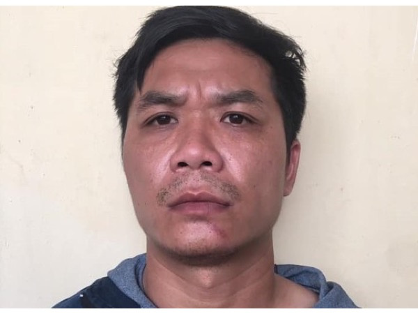 Trộm chó dùng súng điện chống trả công an