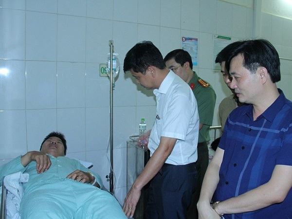 Truy bắt đối tượng đâm trọng thương 2 chiến sĩ công an ở Lào Cai