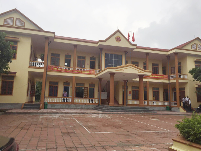 Thương dân bệnh tật, Trưởng xóm ghép vào hộ cận nghèo để được hưởng bảo hiểm y tế