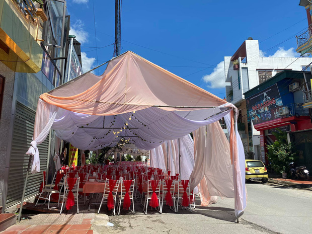 Vụ nhà hàng bị 'bom' 150 mâm cỗ cưới trị giá hơn 200 triệu đồng: Hôm qua cô dâu vẫn đến ăn cơm, hỏi về tình hình cỗ bàn