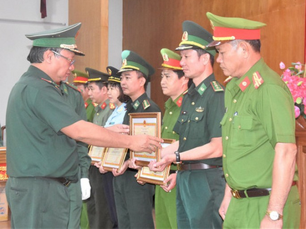 200 cán bộ, chiến sĩ phá đường dây ma tuý cực lớn từ Cảng Cát Lái đi Hàn Quốc