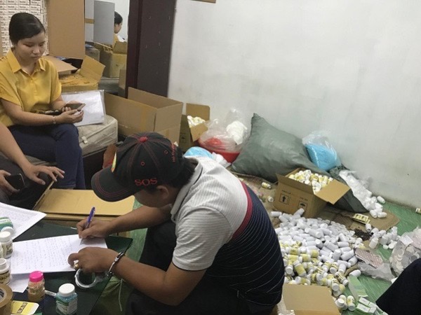 Đề nghị truy tố ‘tập đoàn gia đình’ sản xuất tân dược giả