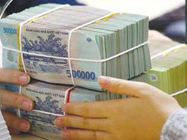 Các ngân hàng đồng loạt giảm mạnh lãi suất huy động từ hôm nay 01/10