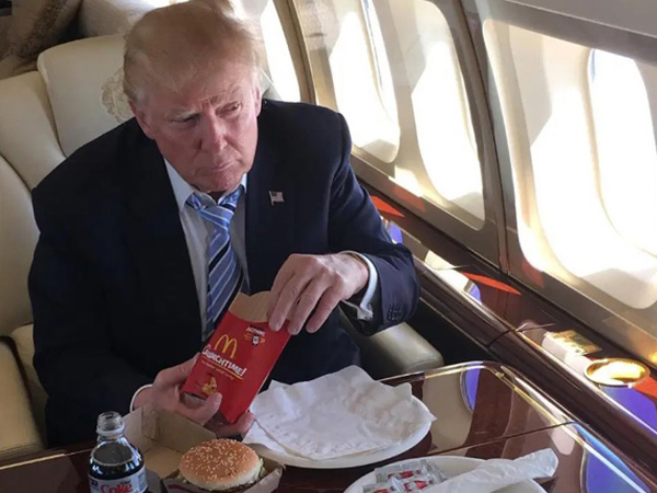 Trump nói 'không hói đầu' nhờ đồ ăn của McDonald's