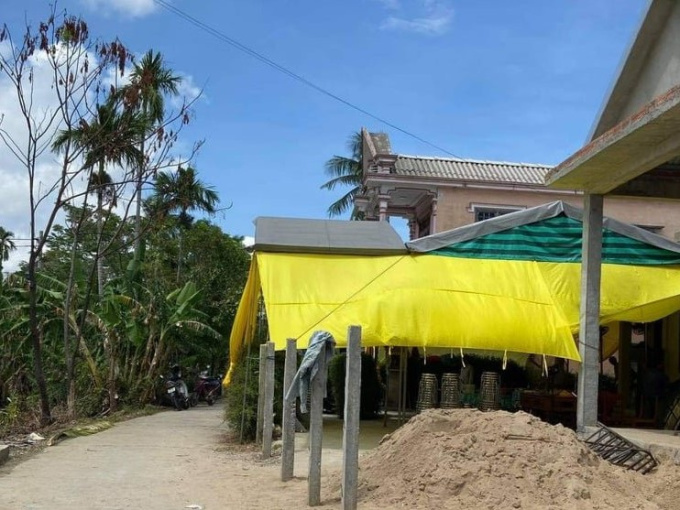 Điều tra nghi án con trai đánh chết mẹ già bị tai biến