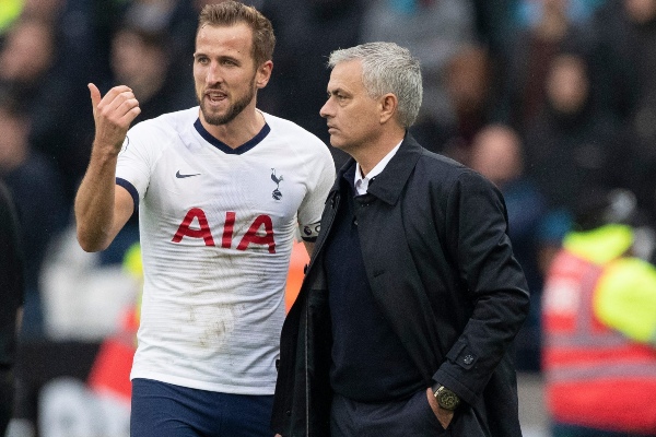 Tuyển Anh triệu tập, Mourinho nhắc khéo HLV Southgate
